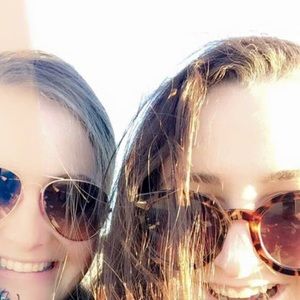 Meet your Posher, Vicki